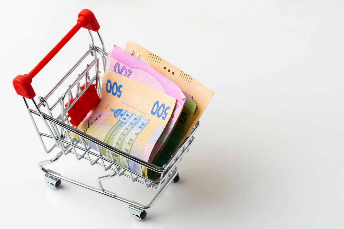 ข้อความเกี่ยวกับการคืนภาษี พร้อมคำว่า 